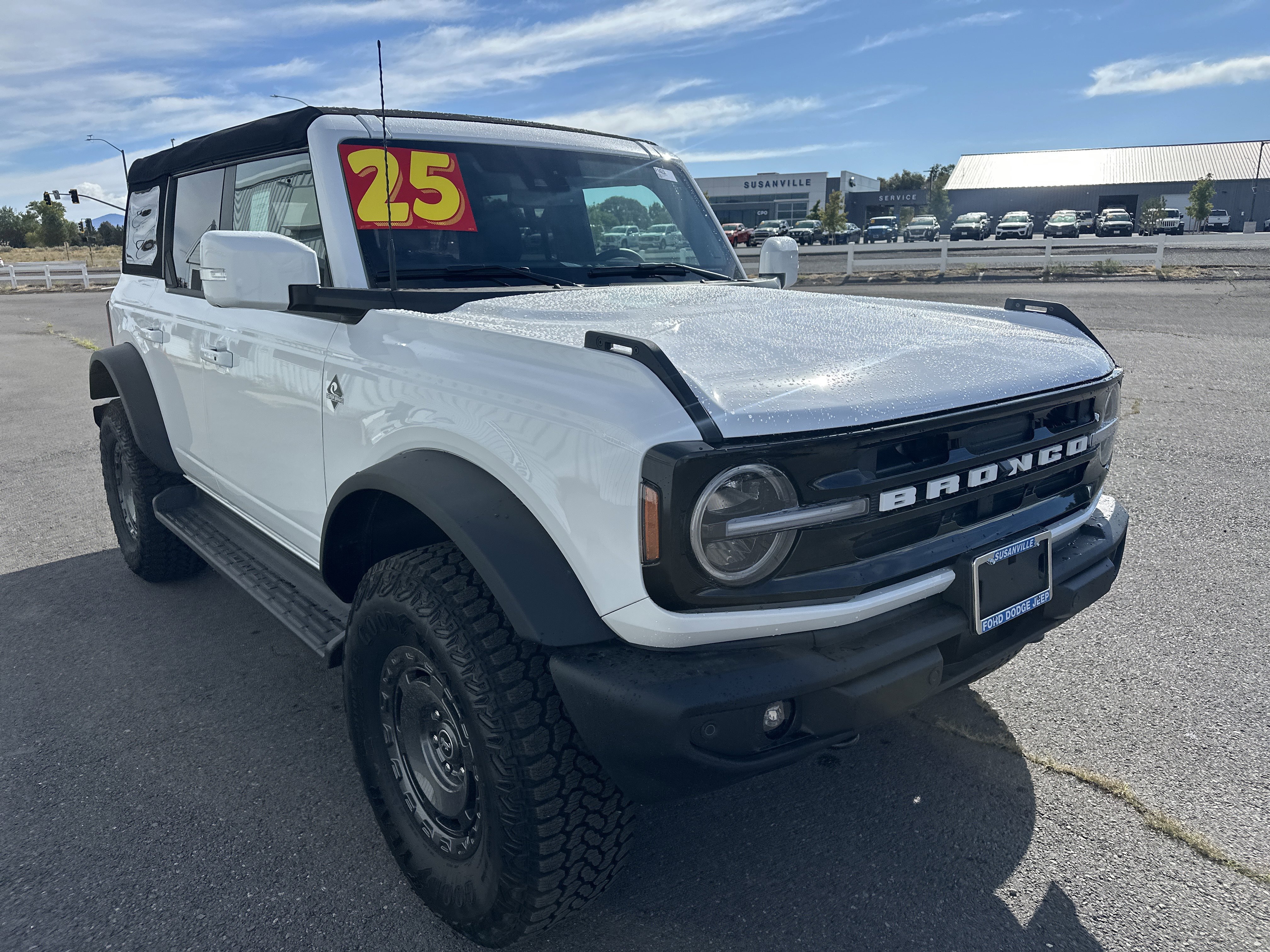 2025 Ford Bronco 4-Door Outer Banks - Photo 7