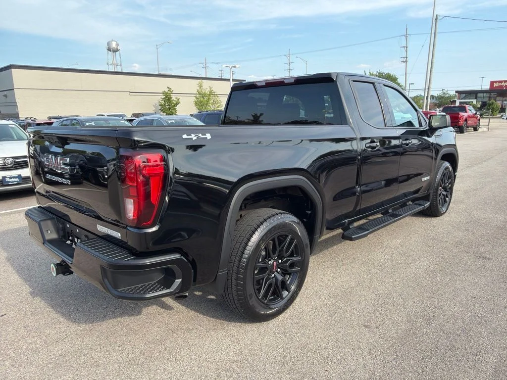 Used 2023 Black GMC Elevation image 7