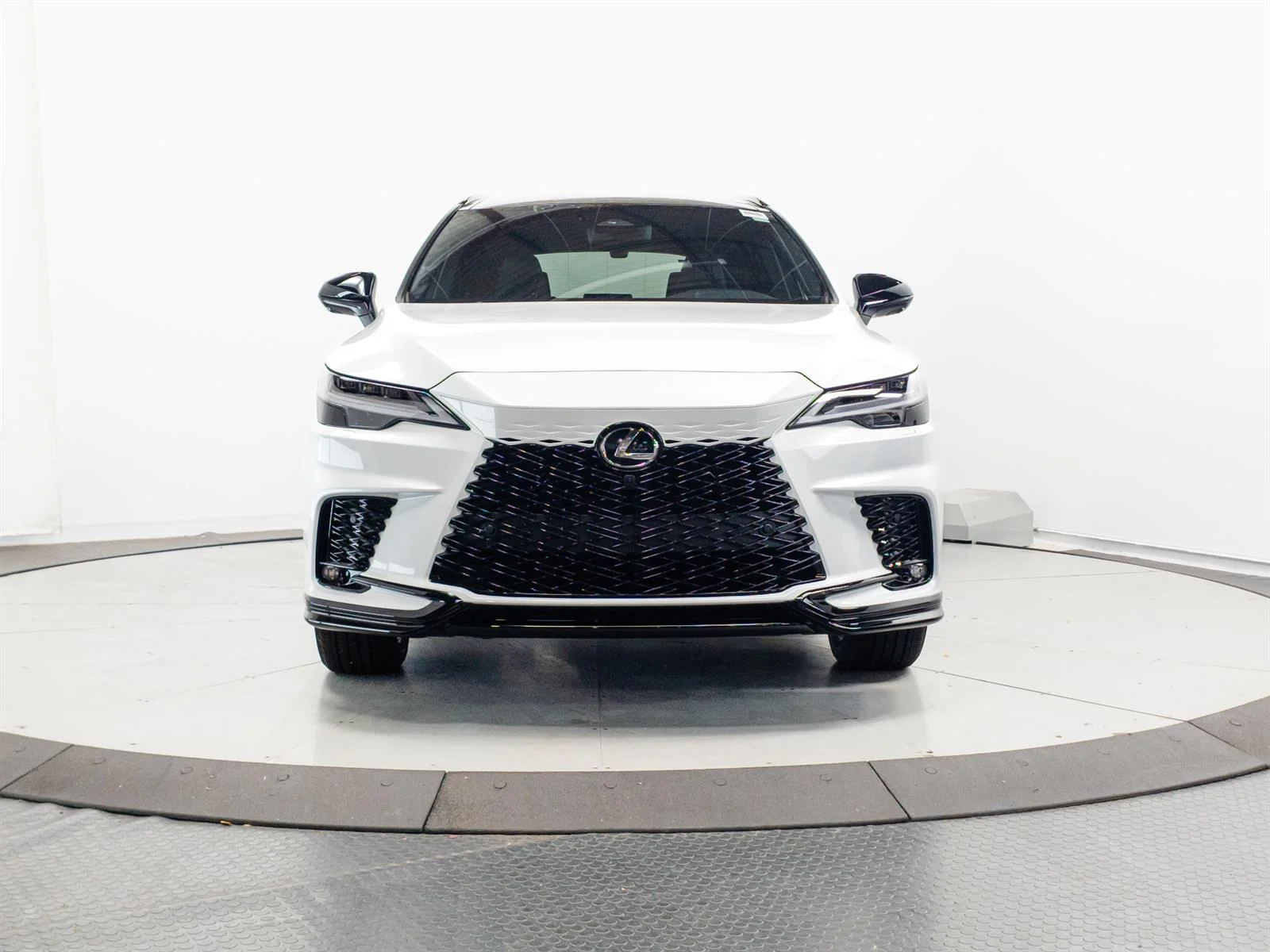 New 2026 Ultra White (083) Lexus F SPORT Performance image 2
