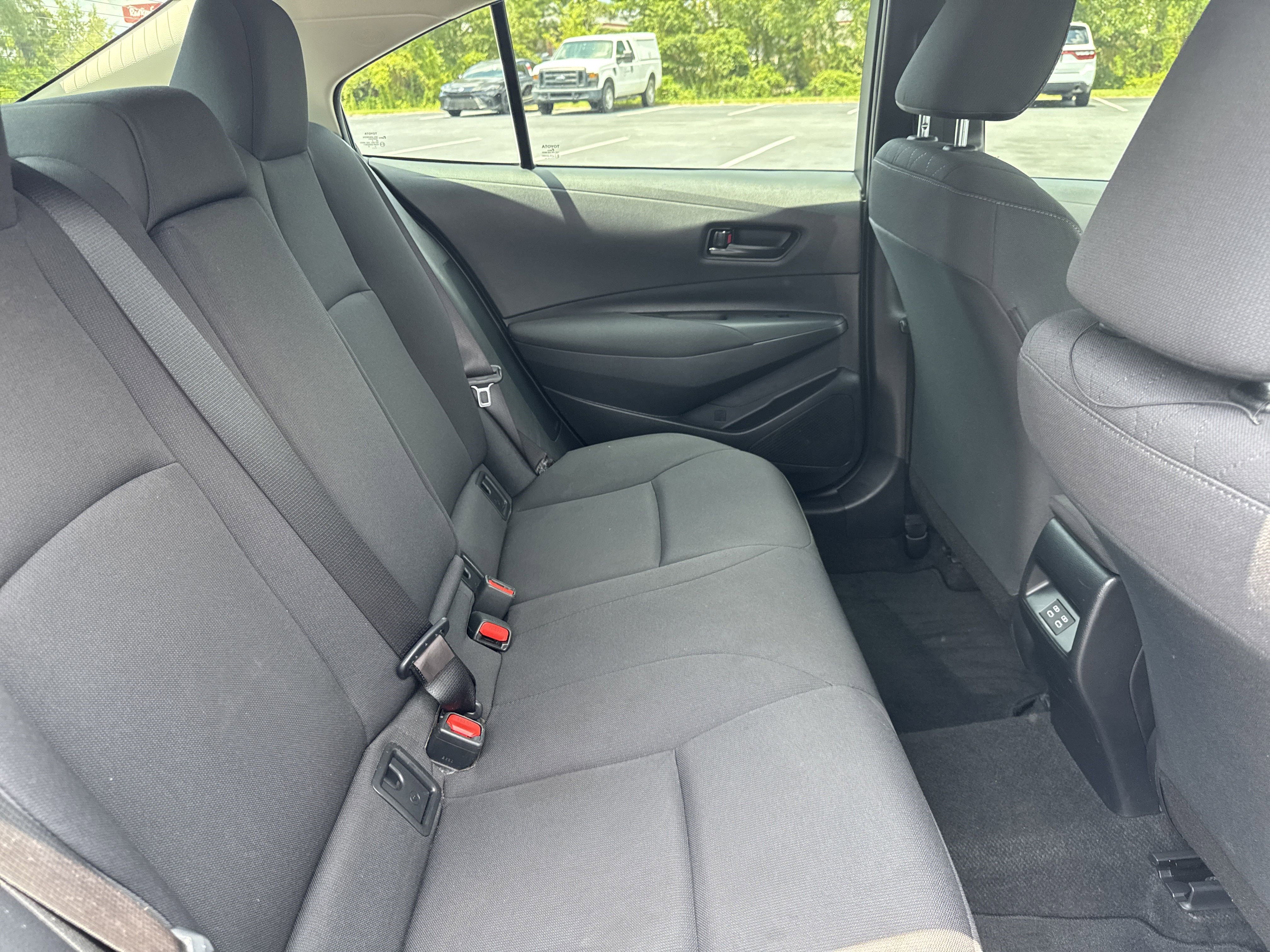 Used 2024  Toyota  image 27