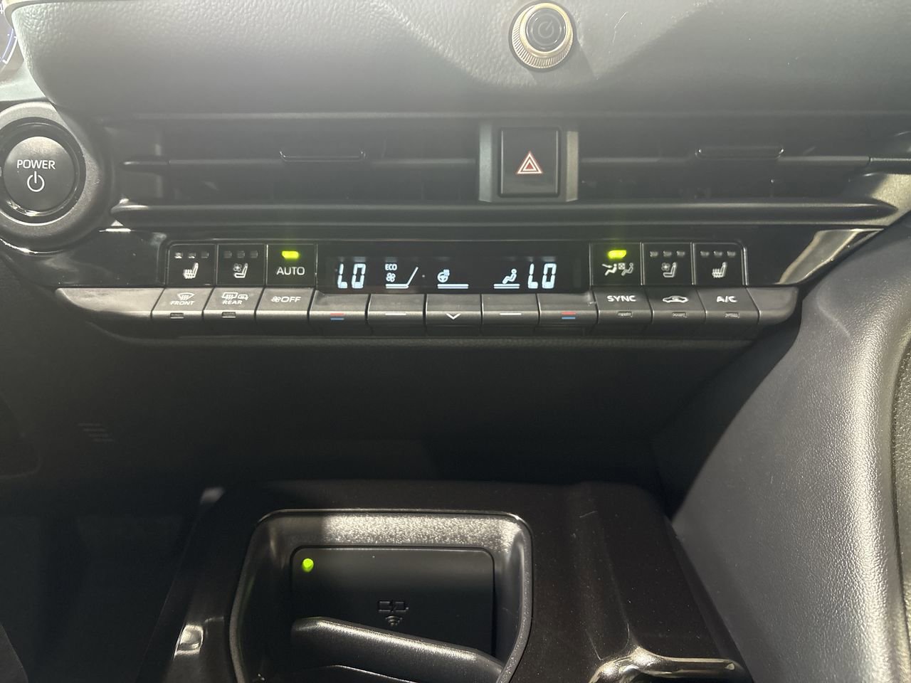 2026 Toyota Crown XLE - Photo 20