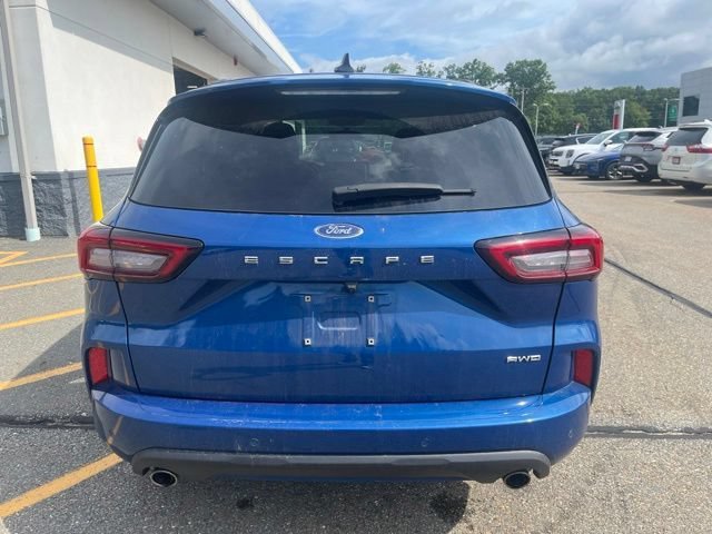 Used 2023 Blue Metallic Ford ST-Line image 4