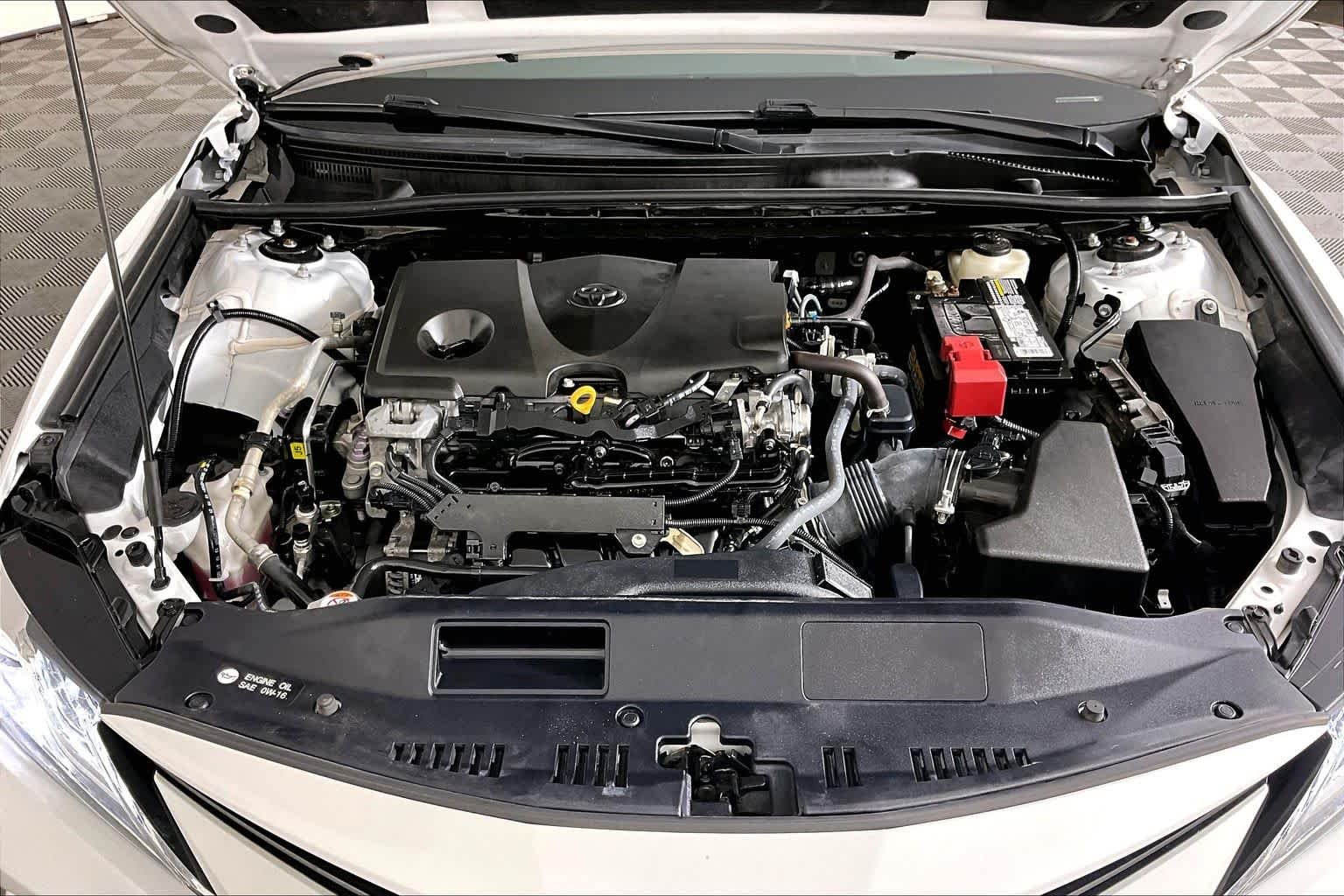 Used 2023 Wind Chill Pearl Toyota XLE image 28