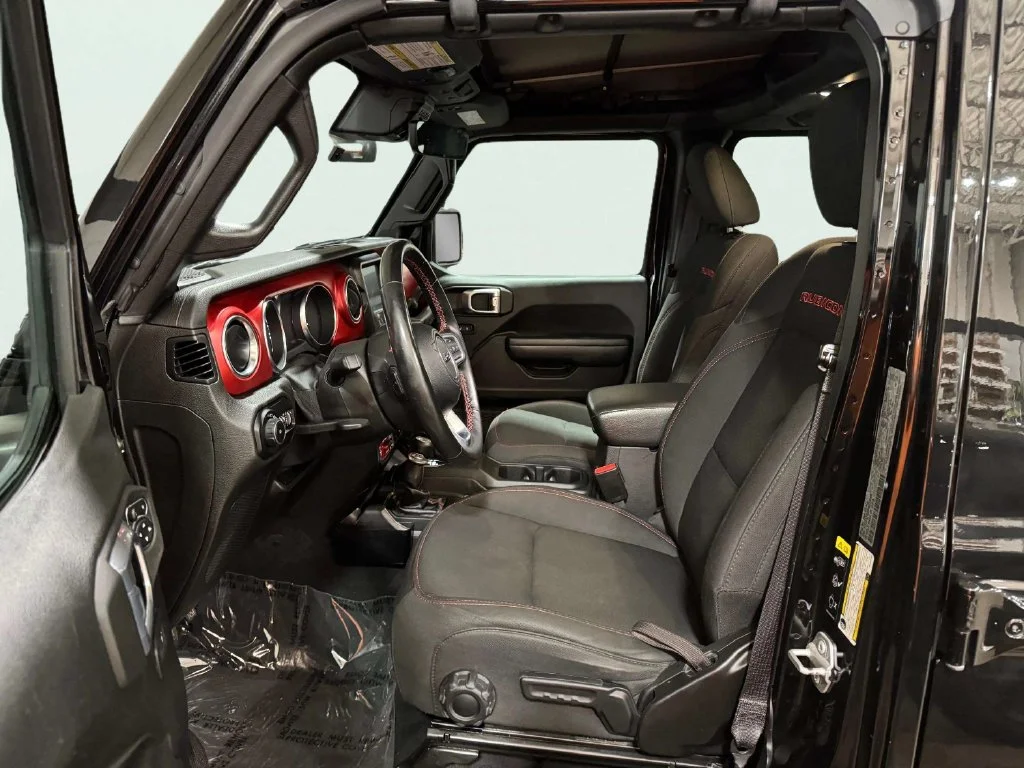 Used 2021 Black Jeep Unlimited Rubicon image 22