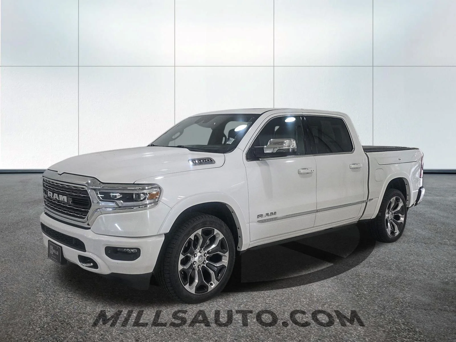 Certified 2023 RAM Ram 1500 Pickup Limited with VIN 1C6SRFHT0PN531588 for sale in Willmar, Minnesota