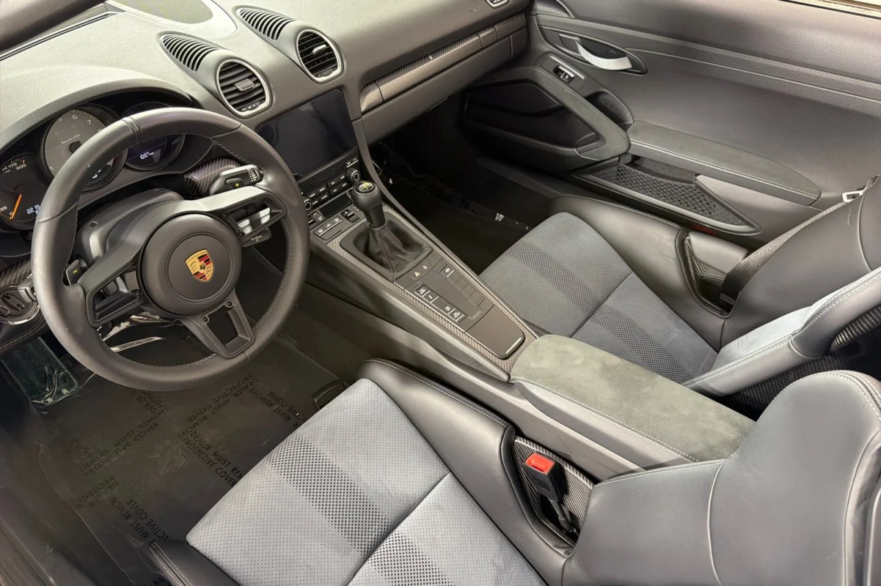 Used 2025 Guards Red Porsche RS image 10