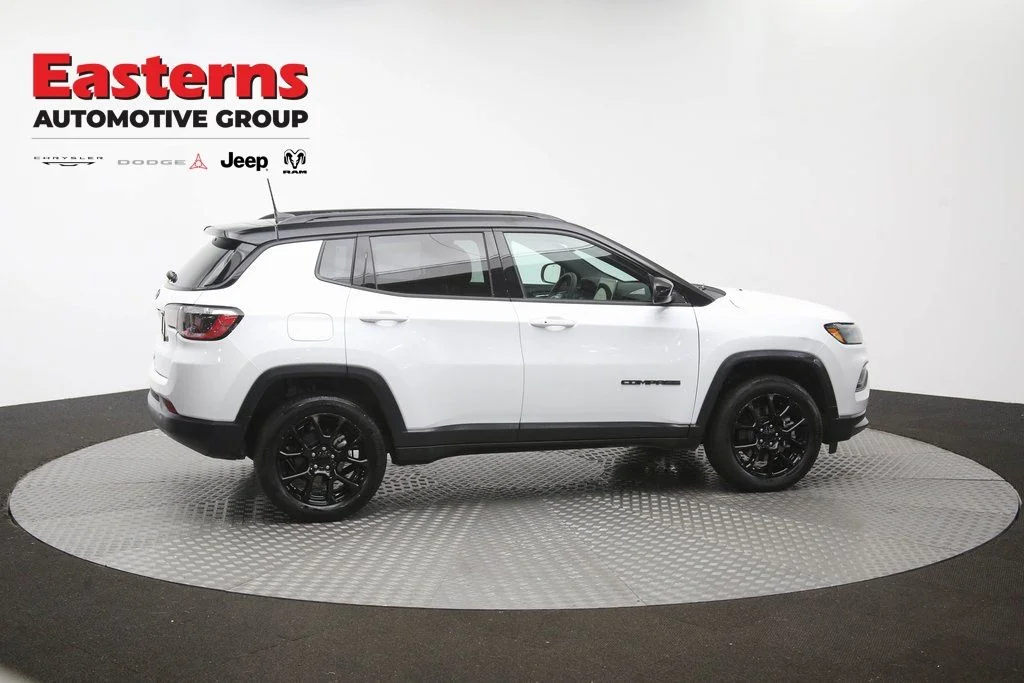Certified Used 2023 White Jeep Latitude image 48