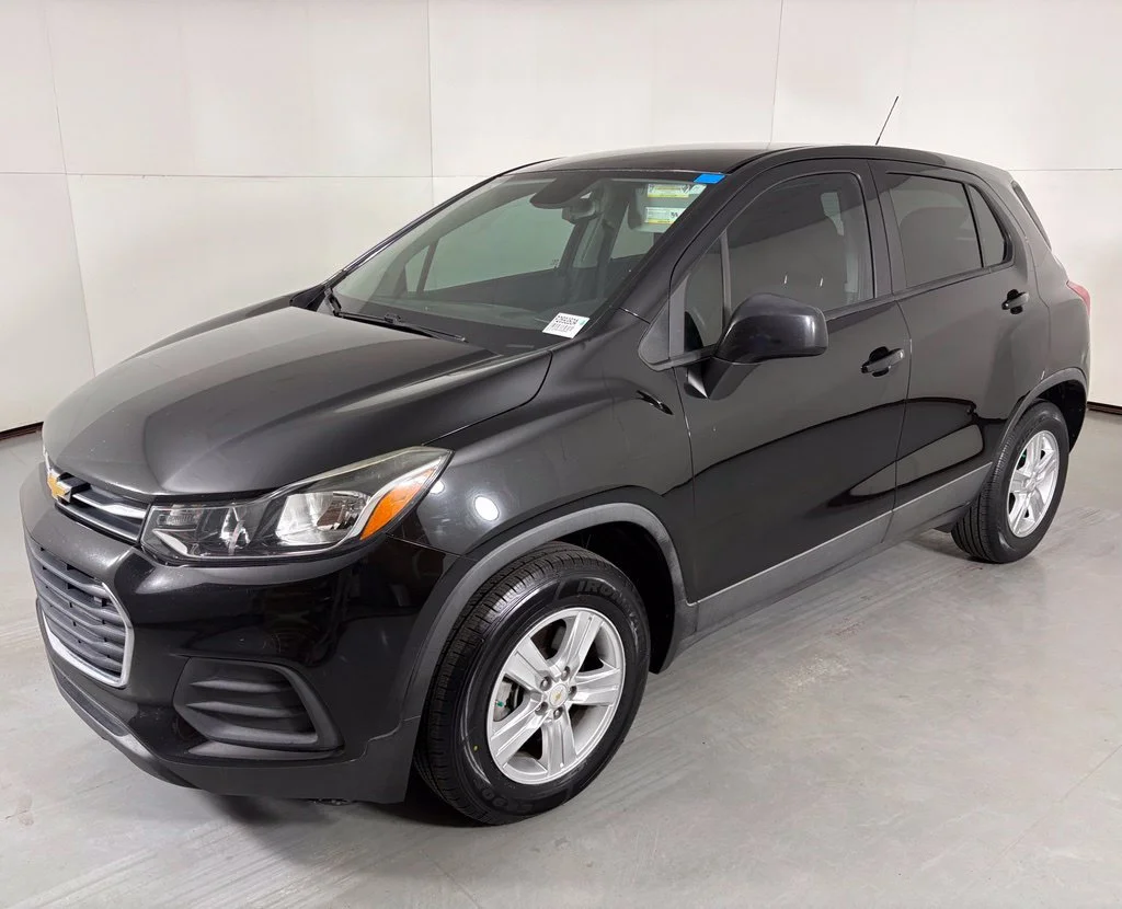 Certified Used 2020 MOSAIC BLACK METALLIC Chevrolet LS image 5