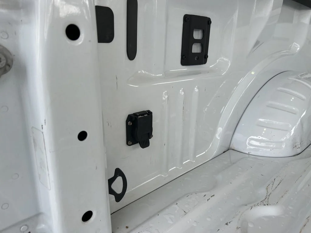 Used 2025 White Ford XL image 37