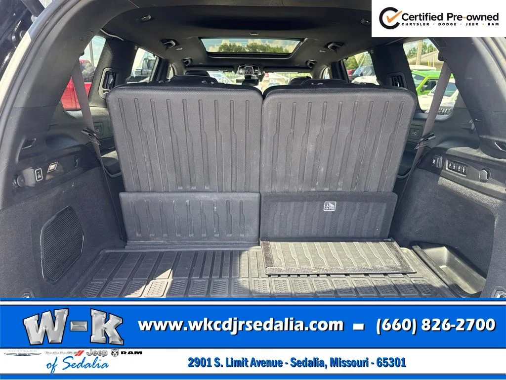 Certified Used 2023 Black Jeep Overland image 27