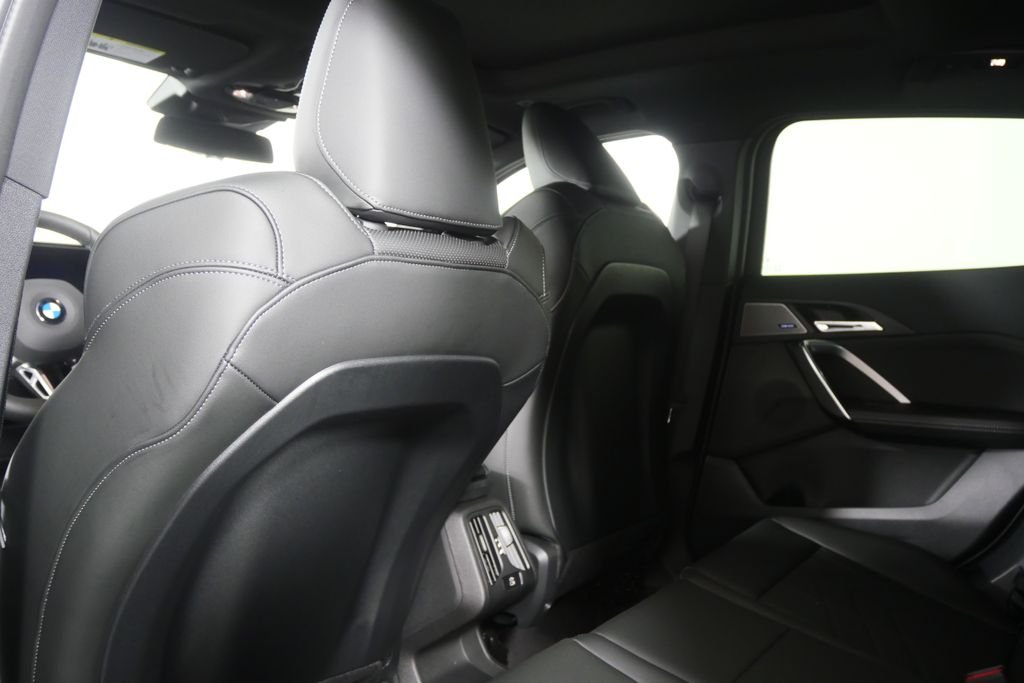 New 2027 Brooklyn Grey Metallic BMW xDrive28i image 15