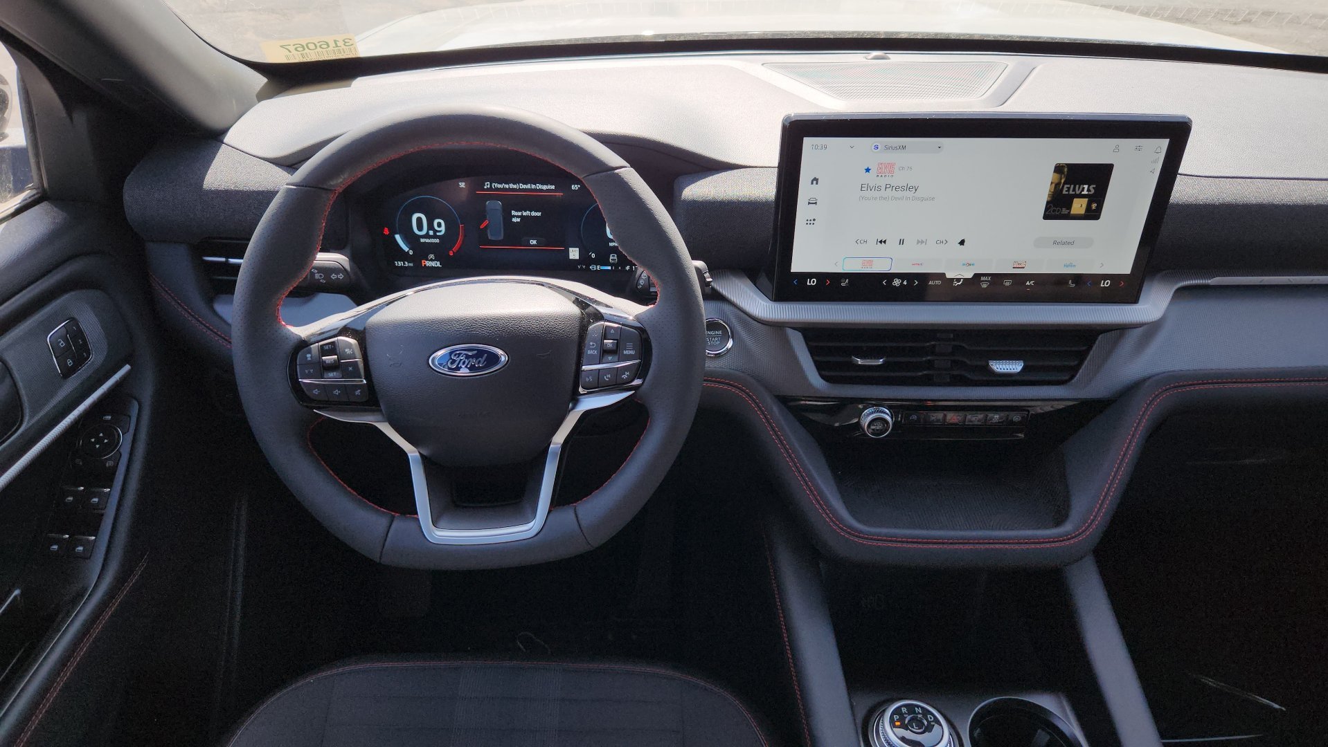 2026 Ford Explorer ST-Line - Photo 25