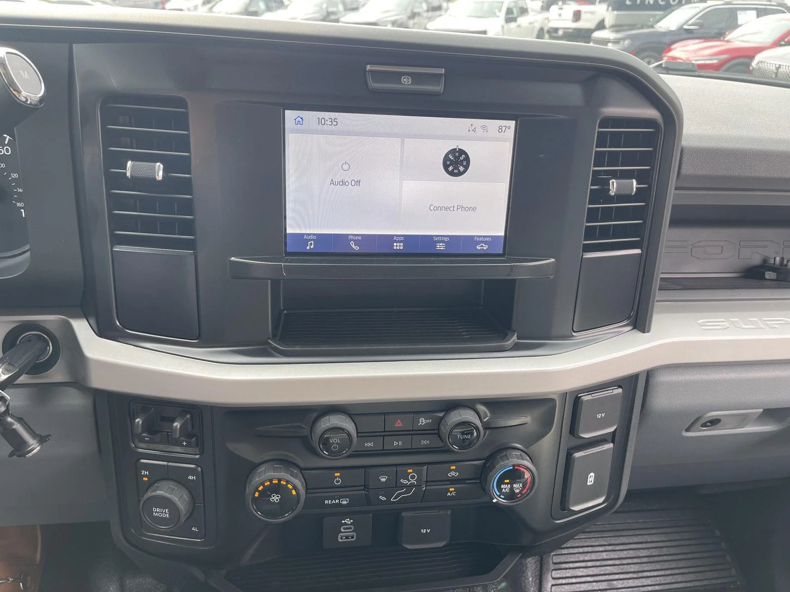New 2026 Oxford White Ford XL image 26