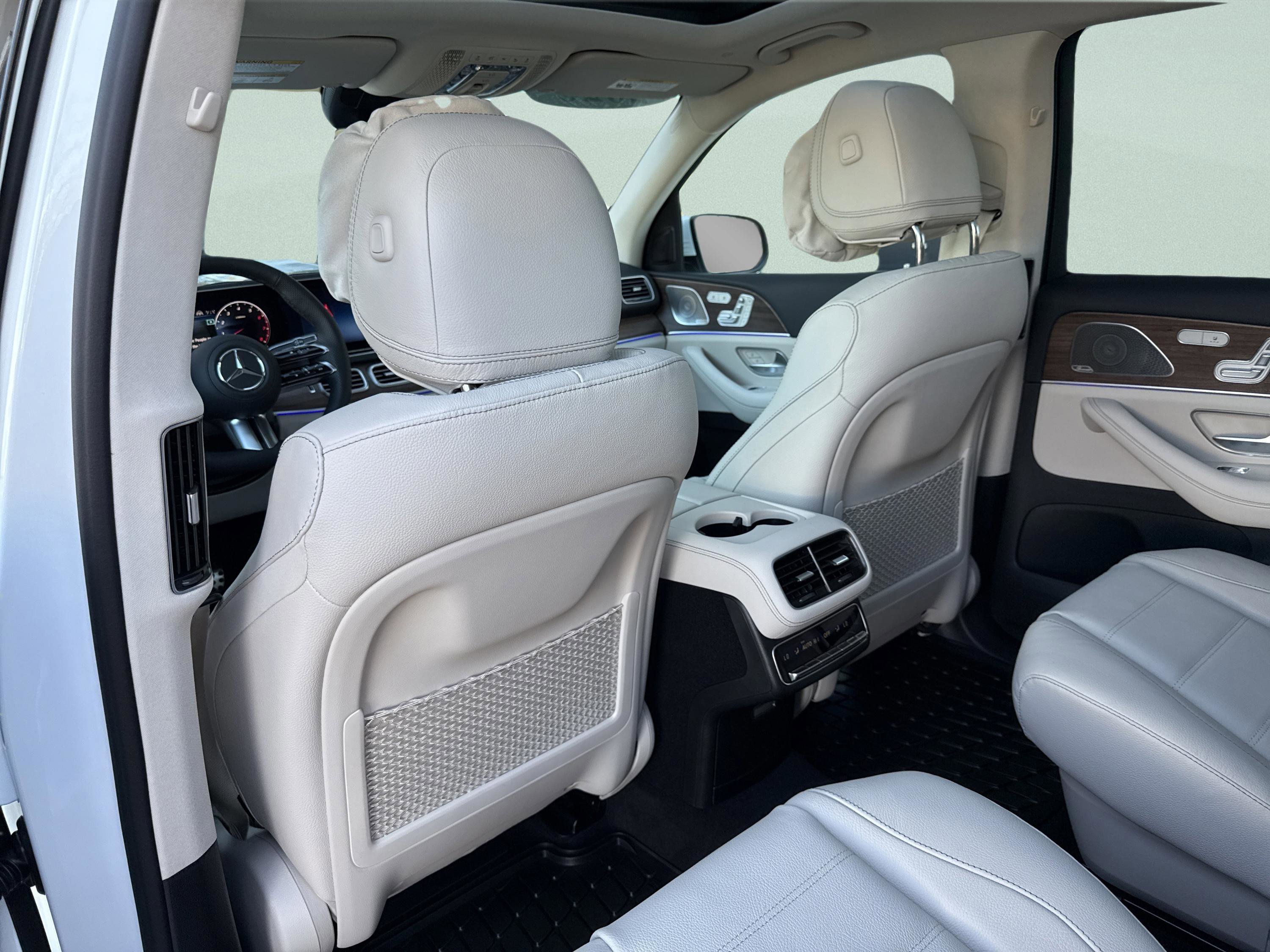 Used 2026 Polar White Mercedes-Benz GLS 450 image 20