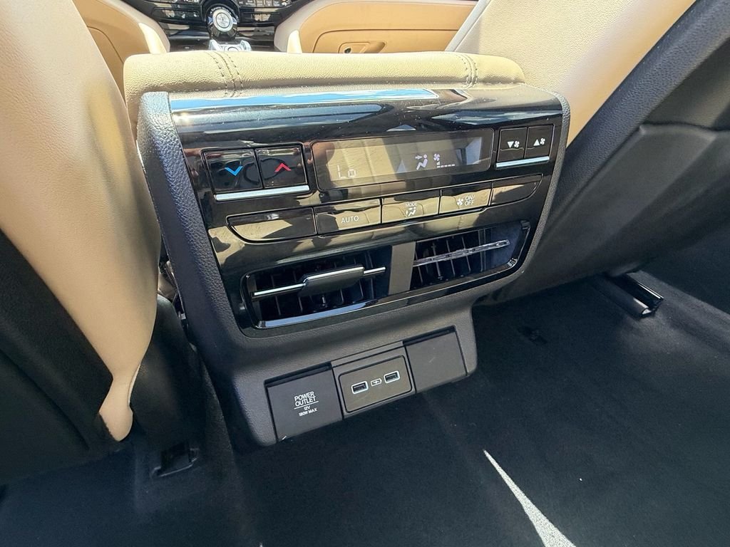 Used 2023  Acura Technology image 13