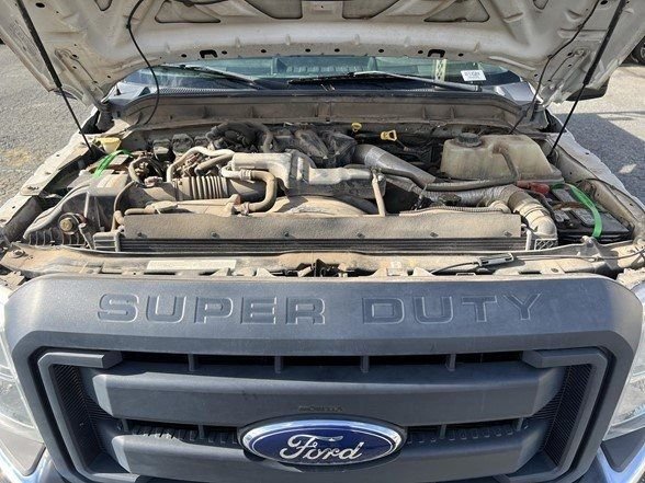 2015 Ford F-450 Super Duty Chassis Cab XL - Photo 36