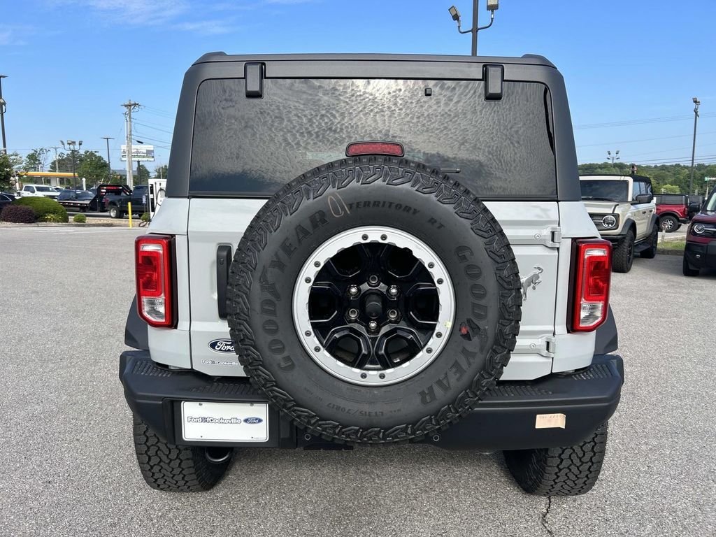 New 2026 Avalanche Gray Ford Big Bend® image 5
