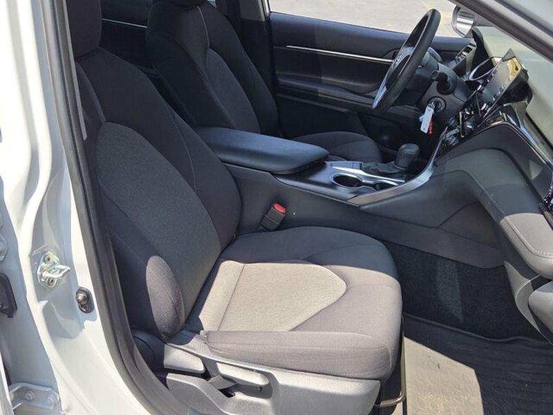 Used 2023 Ice Edge Toyota LE image 17