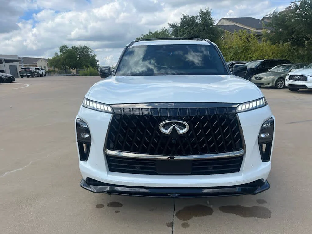 Certified Used 2026 Radiant White INFINITI SPORT image 17