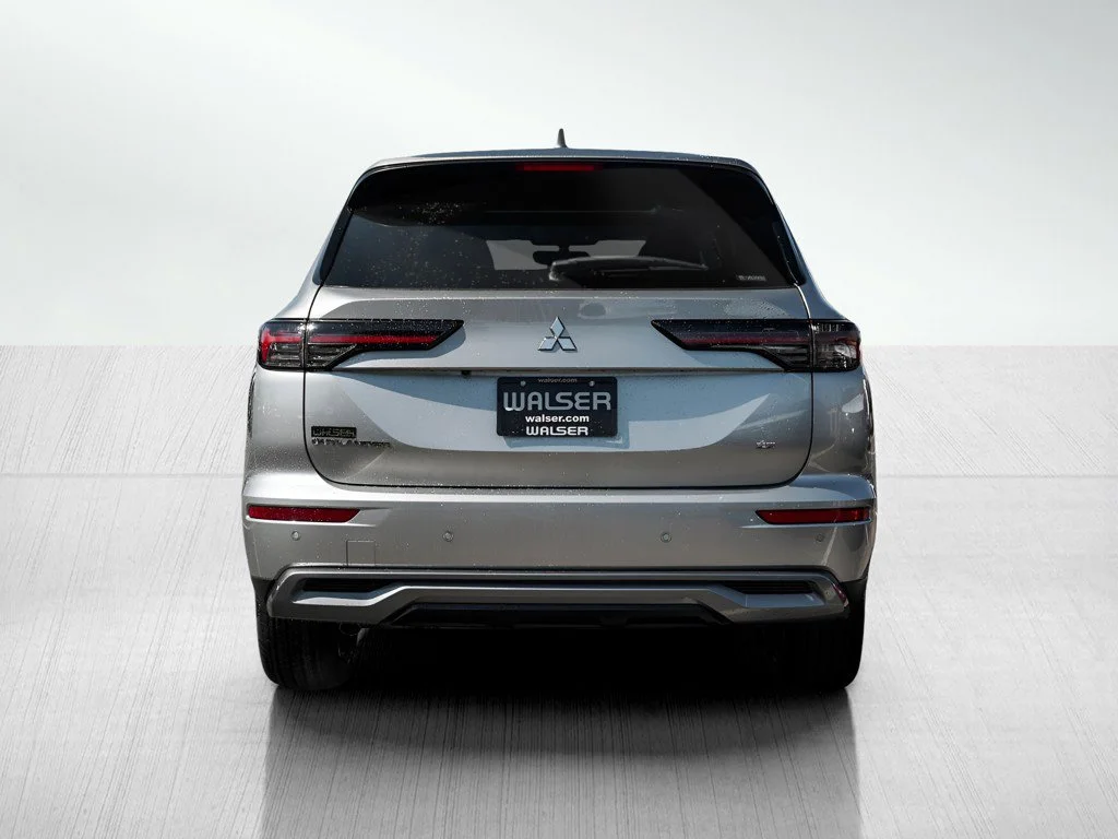 New 2026 Alloy Silver Metallic Mitsubishi SE image 5