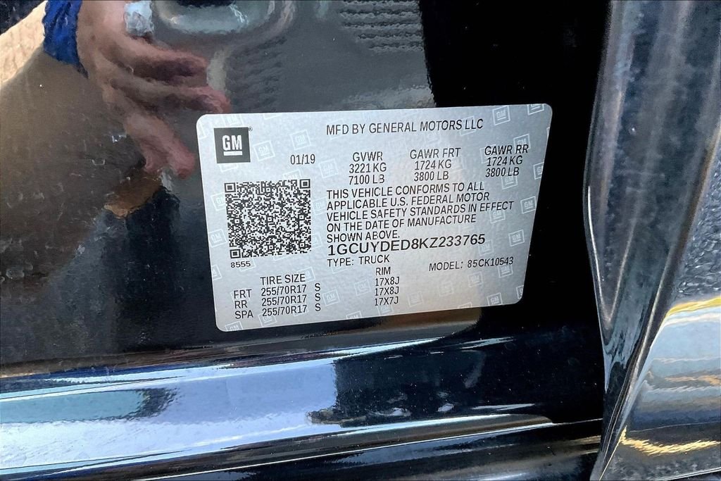 Used 2019 Black Chevrolet LT image 24