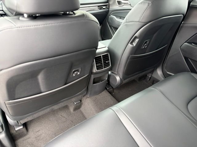 New 2027 Black Kia EX image 8
