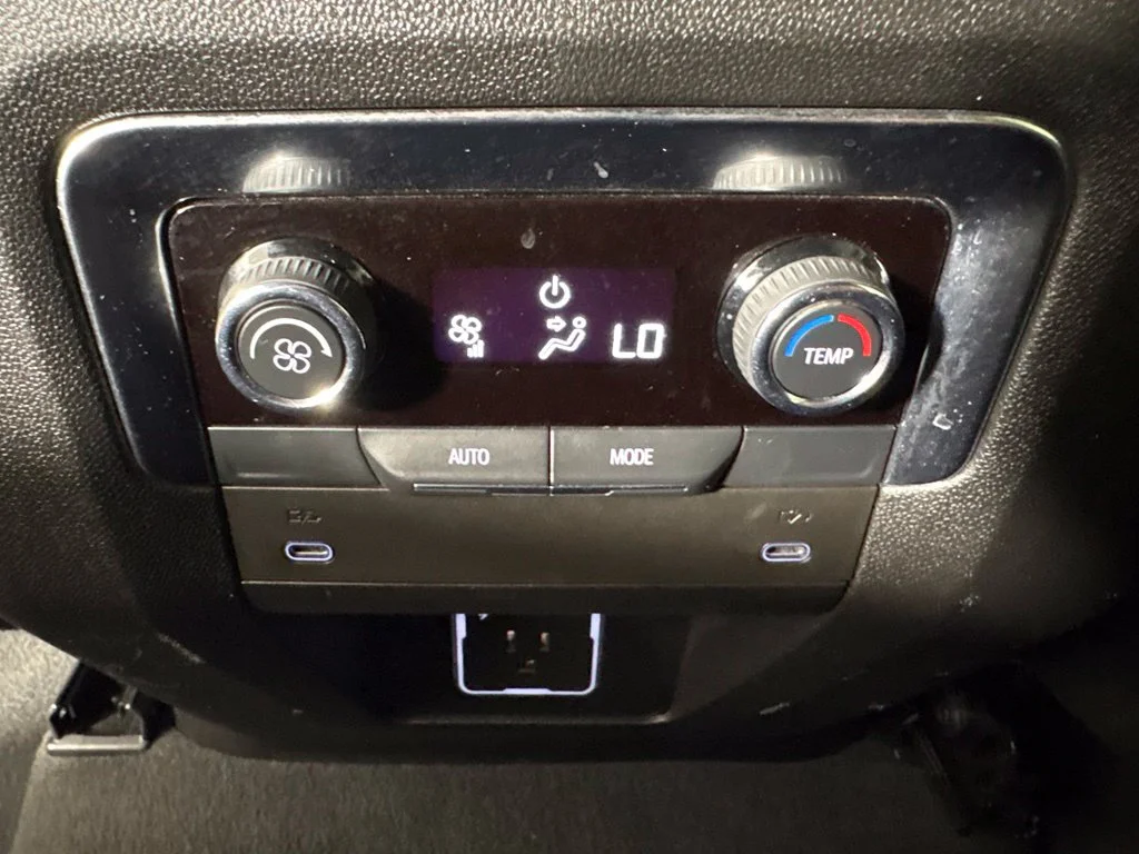 Used 2025 Black Chevrolet Z71 image 47
