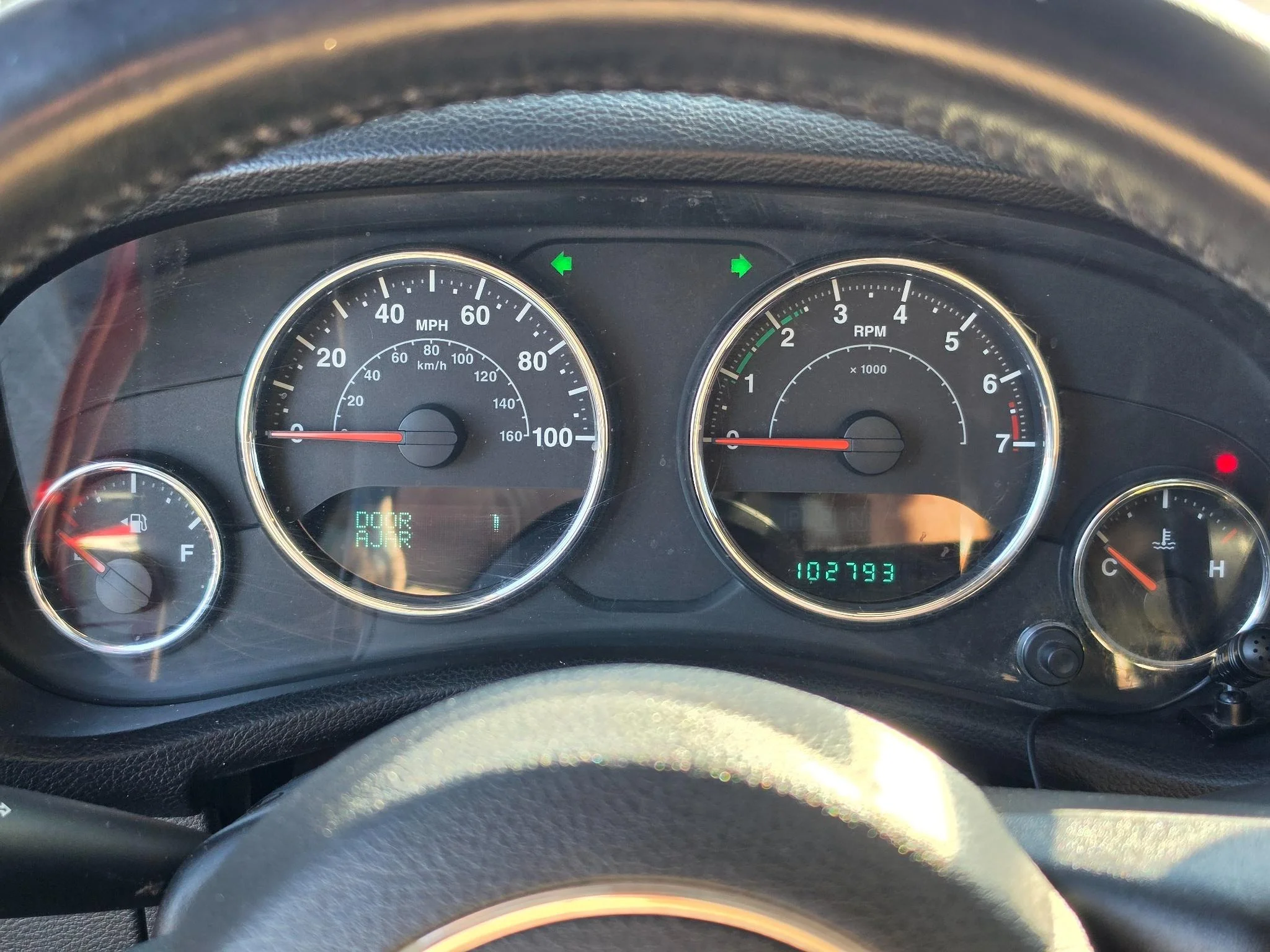 Used 2014 Flame Red Clearcoat Jeep Sport image 9