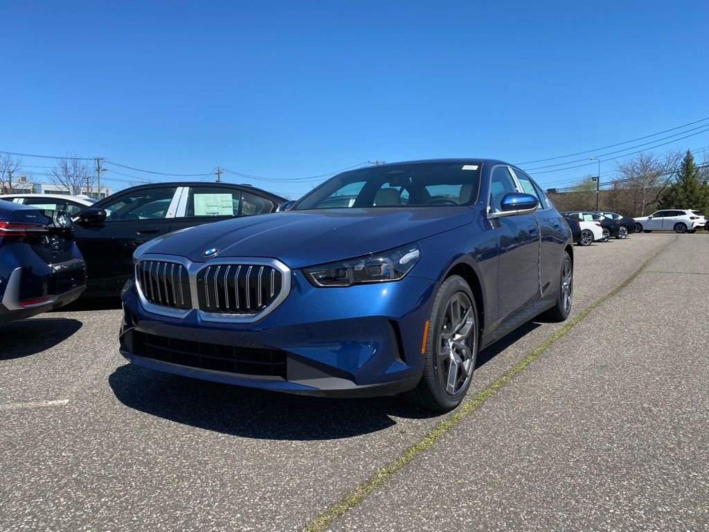 2026 BMW 5 Series 530i