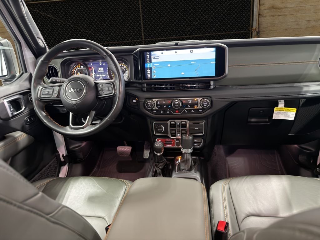 Used 2024 Bright White Clearcoat Jeep Mojave X image 19