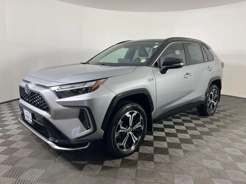 Used 2023 Midnight Black Metallic Toyota XSE image 9