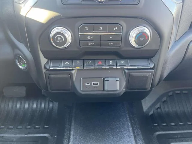 2026 GMC Sierra 1500 Pro - Photo 18