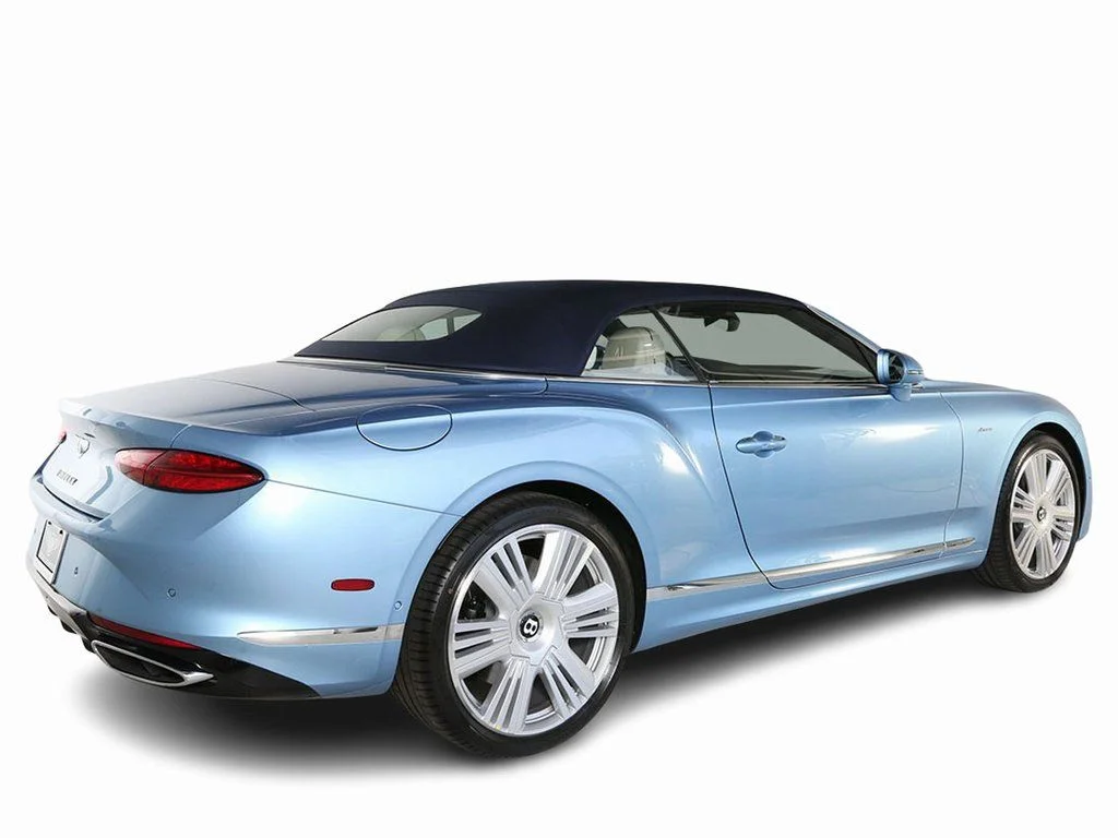 Used 2026  Bentley Azure image 11