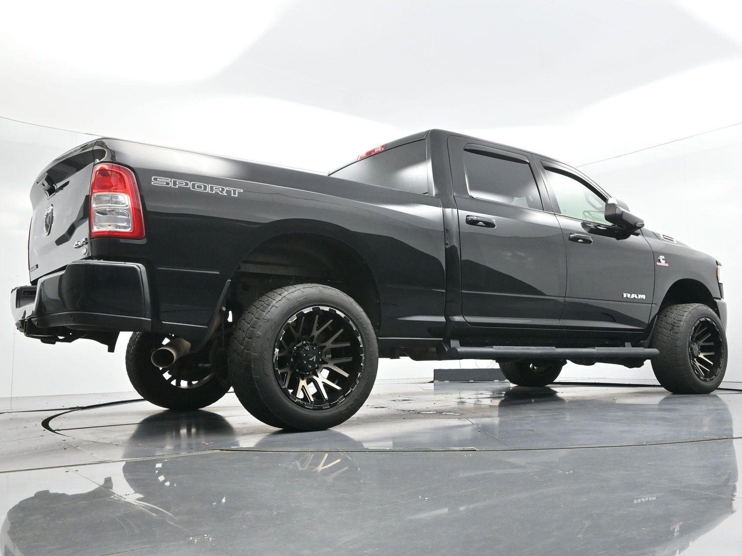 Used 2022 Diamond Black Crystal Pearlcoat Ram Big Horn image 48