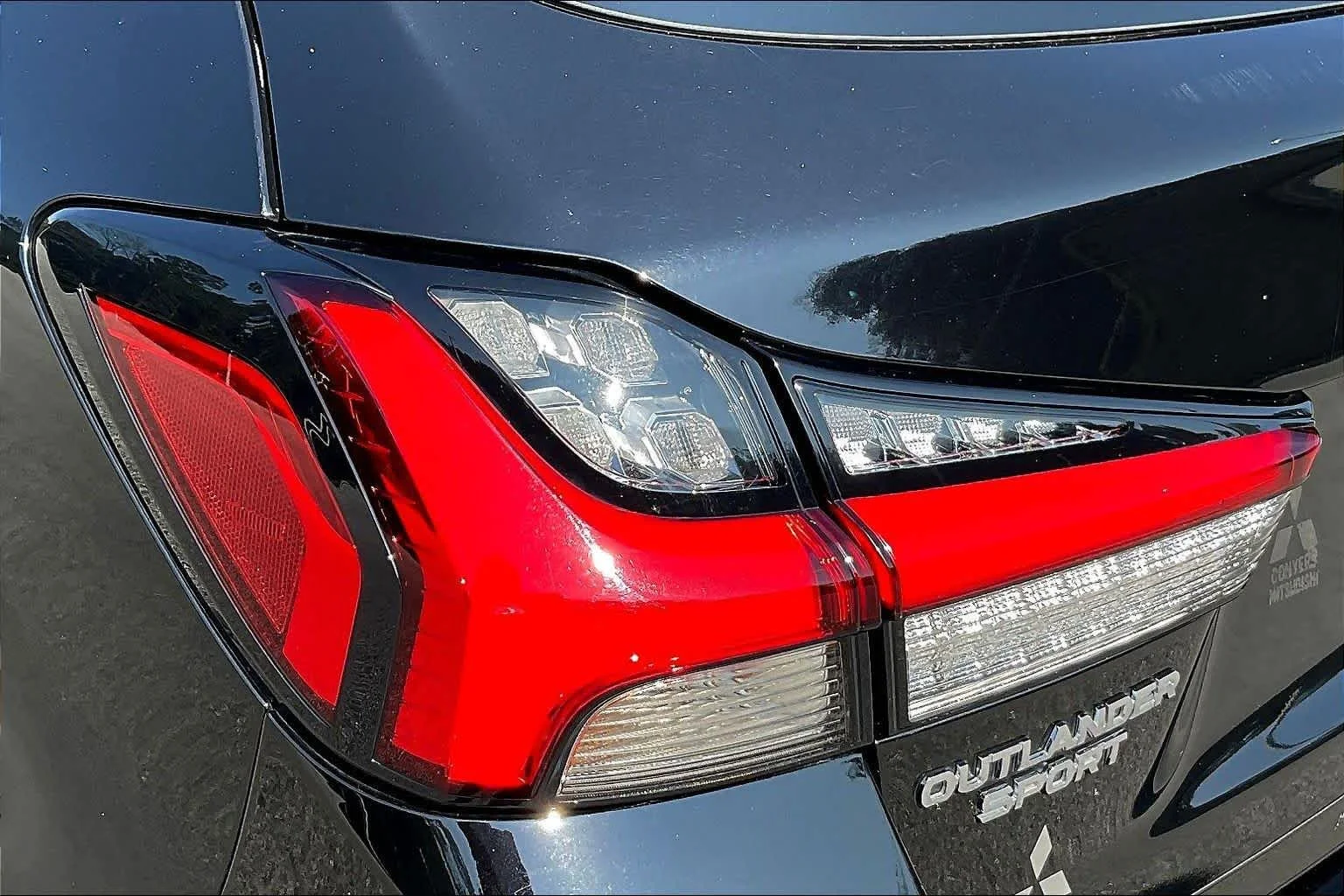 Used 2024 Labrador Black Pearl Mitsubishi Trail Edition image 28