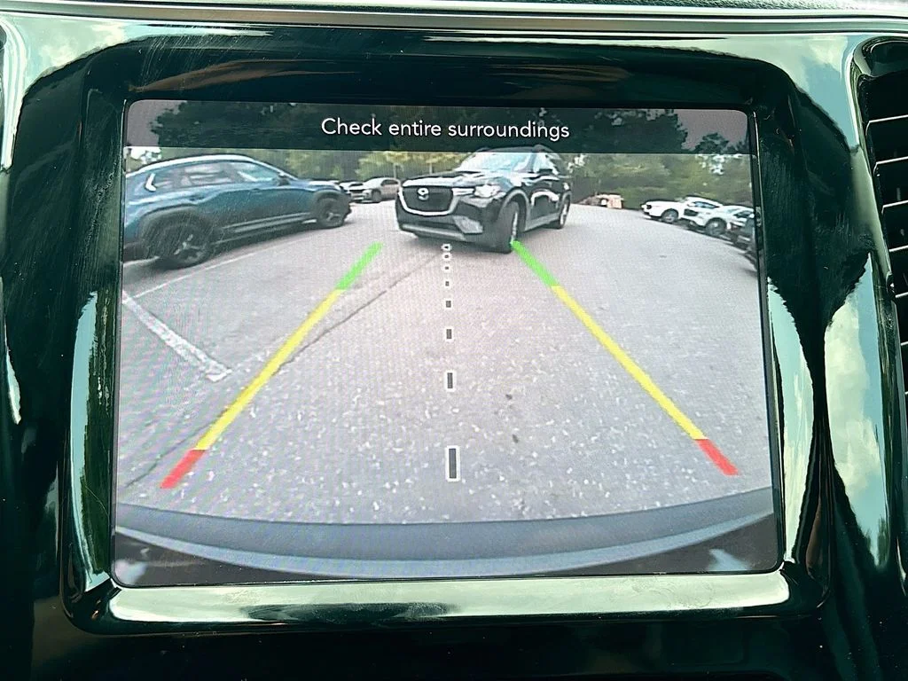 Used 2020 Diamond Black Jeep Limited image 12
