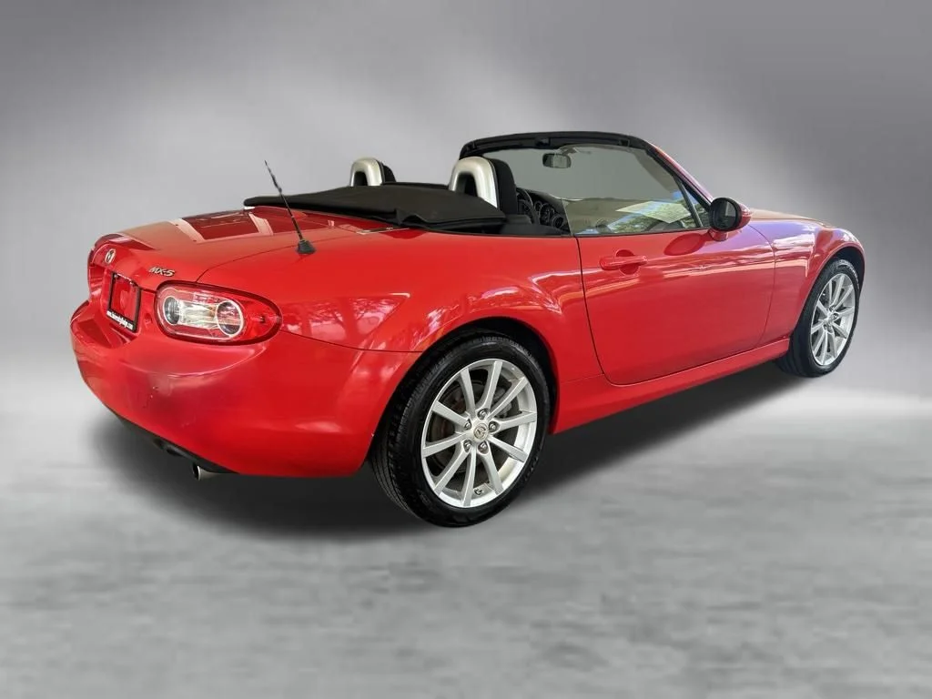 Used 2009 Red Mazda Sport image 7
