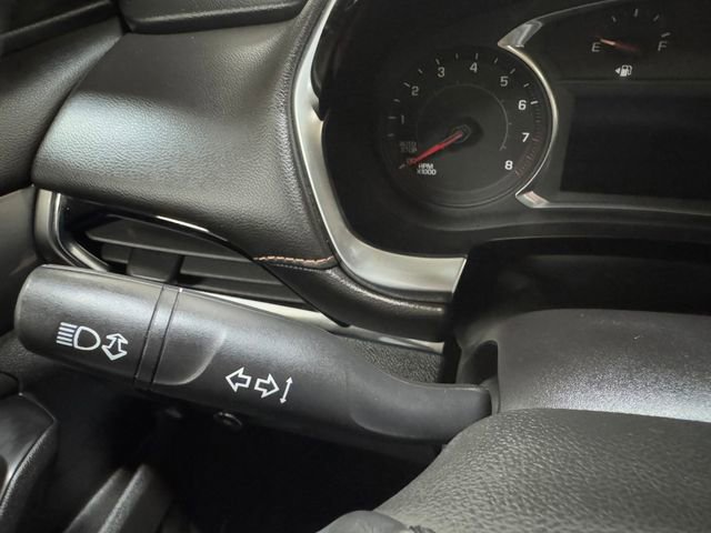 Used 2018 GRAPHITE METALLIC Chevrolet LT Leather image 21