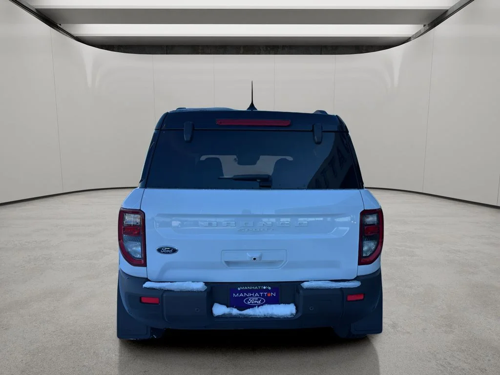 New 2025 Oxford White Ford Outer Banks® image 4
