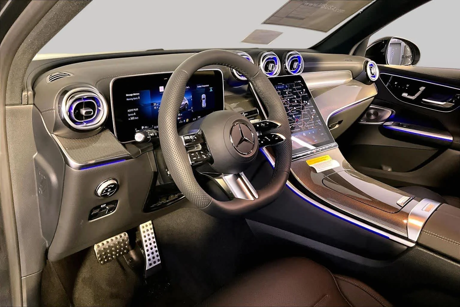 New 2026 Graphite Grey Metallic Mercedes-Benz GLC 300 image 9