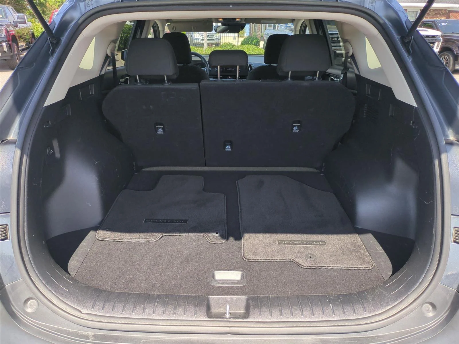 Used 2023 Gravity Gray Kia LX image 32
