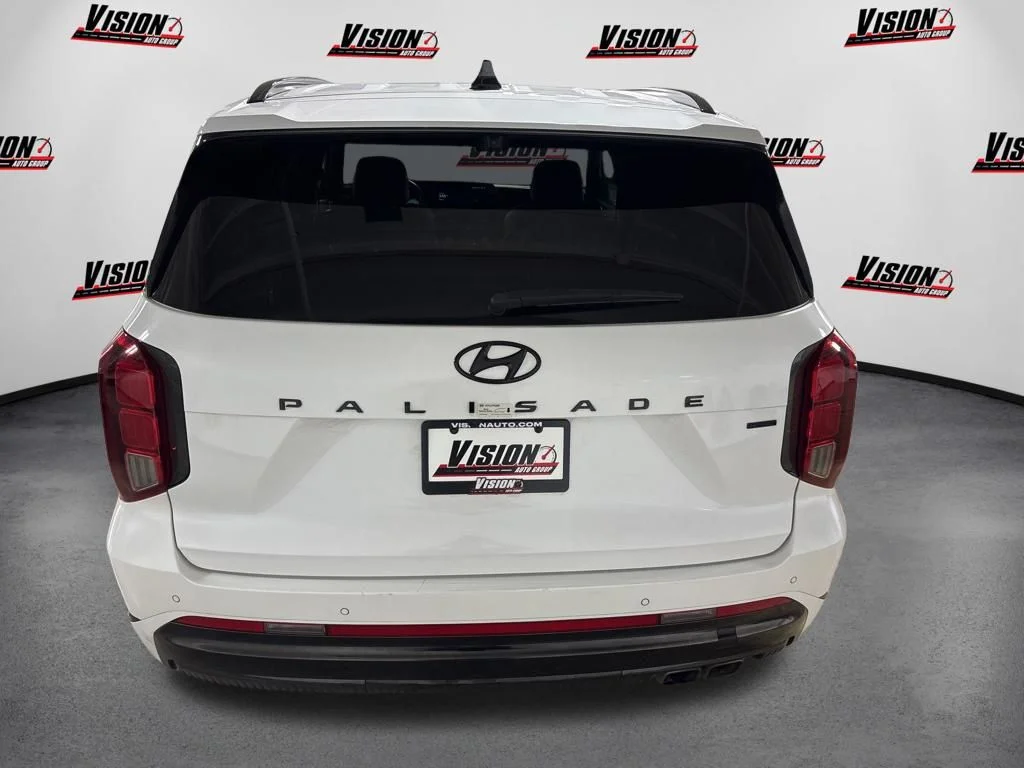 Used 2025 White Hyundai Calligraphy Night Edition image 6