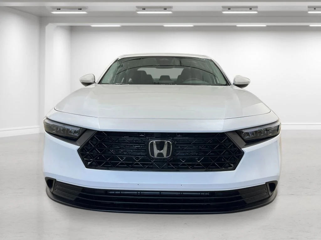 New 2026 Platinum White Pearl Honda LX image 10