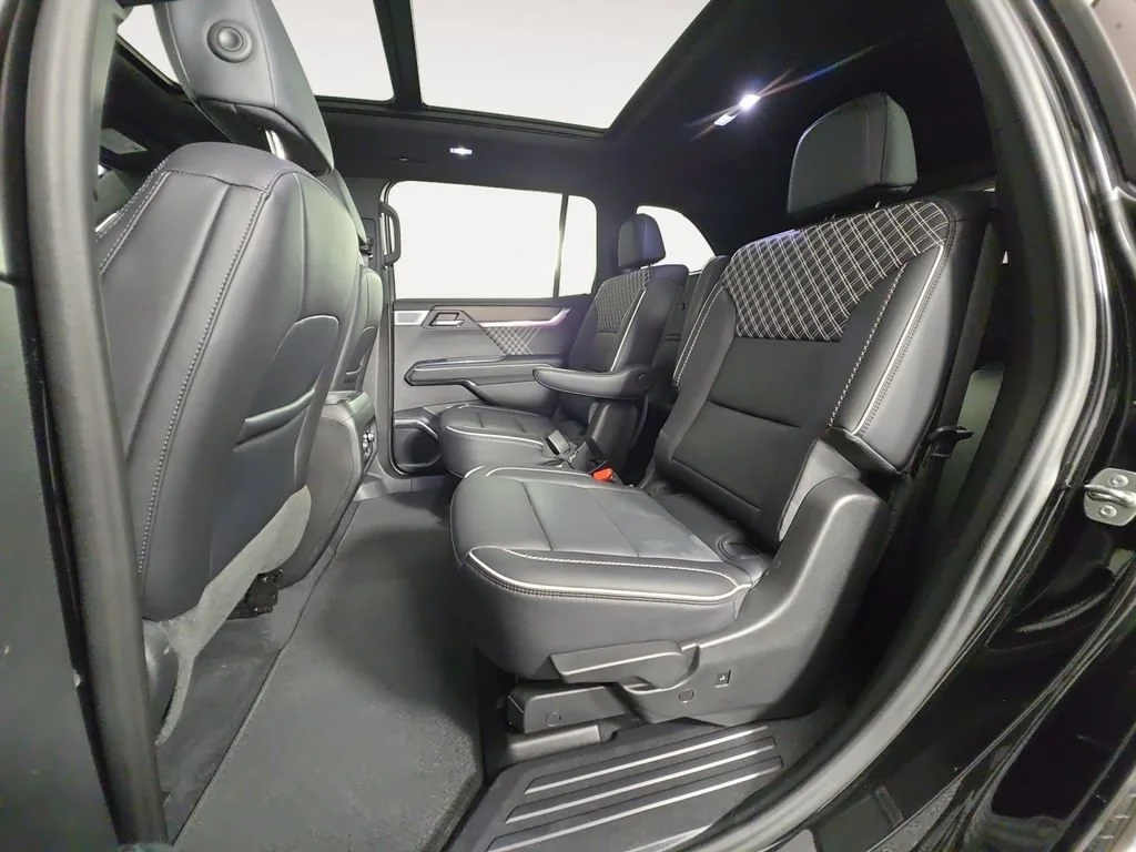 Certified Used 2024 Ebony Twilight Metallic GMC Denali image 19