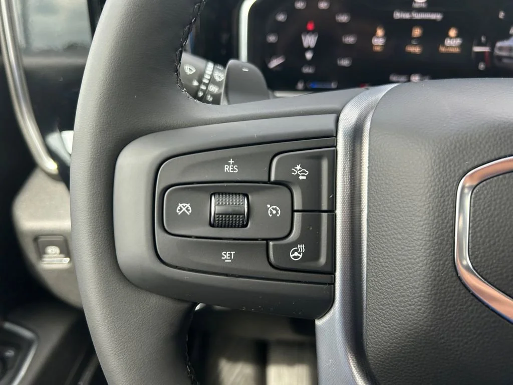 New 2026 Onyx Black GMC Elevation image 30