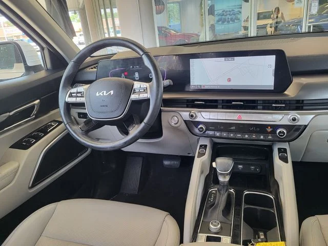 Certified Used 2024 White Kia S image 15