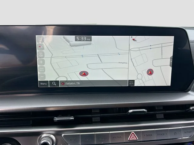 Used 2023 Black Kia S image 33