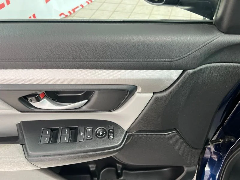 Used 2018  Honda LX image 19