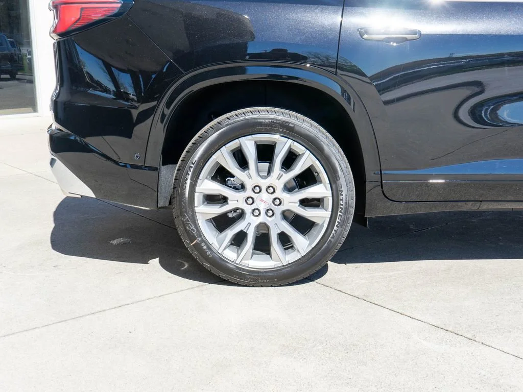 2026 GMC Acadia Denali - Photo 35