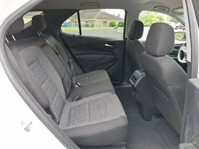 2022 Chevrolet Equinox LT - Photo 26